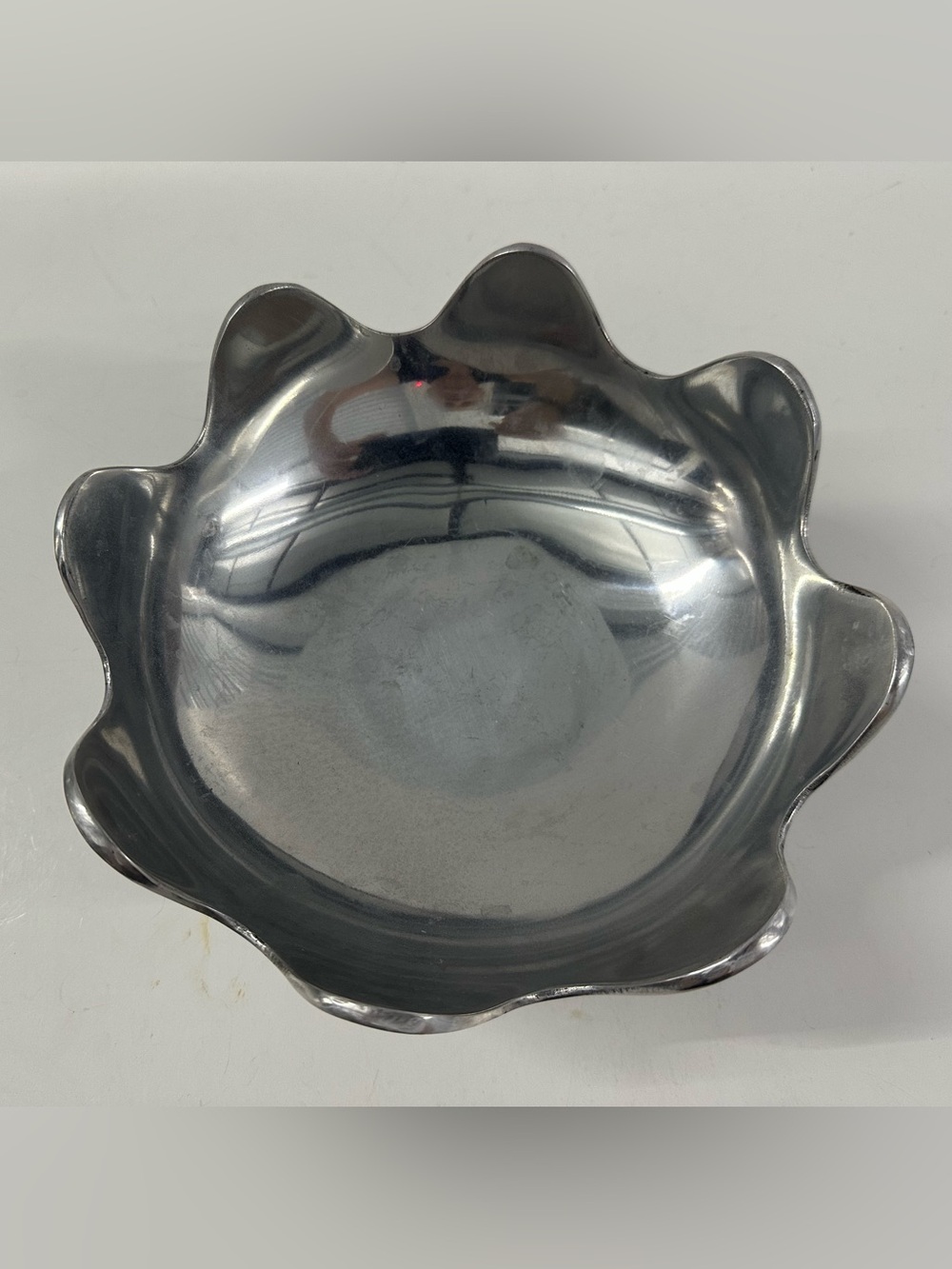 Source Unknown Silver 8” Wavy Edge Serving Bowl